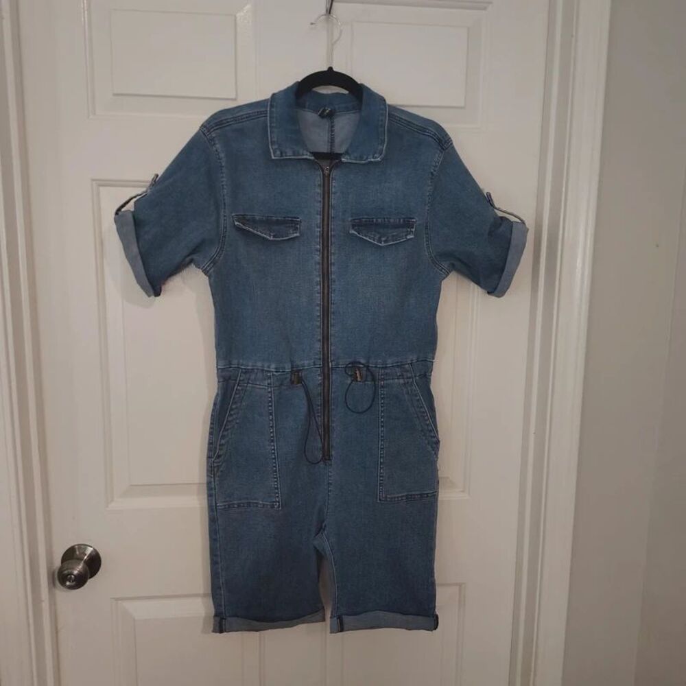 American Bazi Romper Size Small